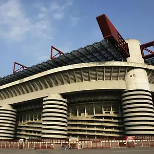 Appartamento Near San Siro, Milano